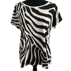 Chico’s Zebra Print Short Sleeve Top. Chico’s Size 2 (12 Large)